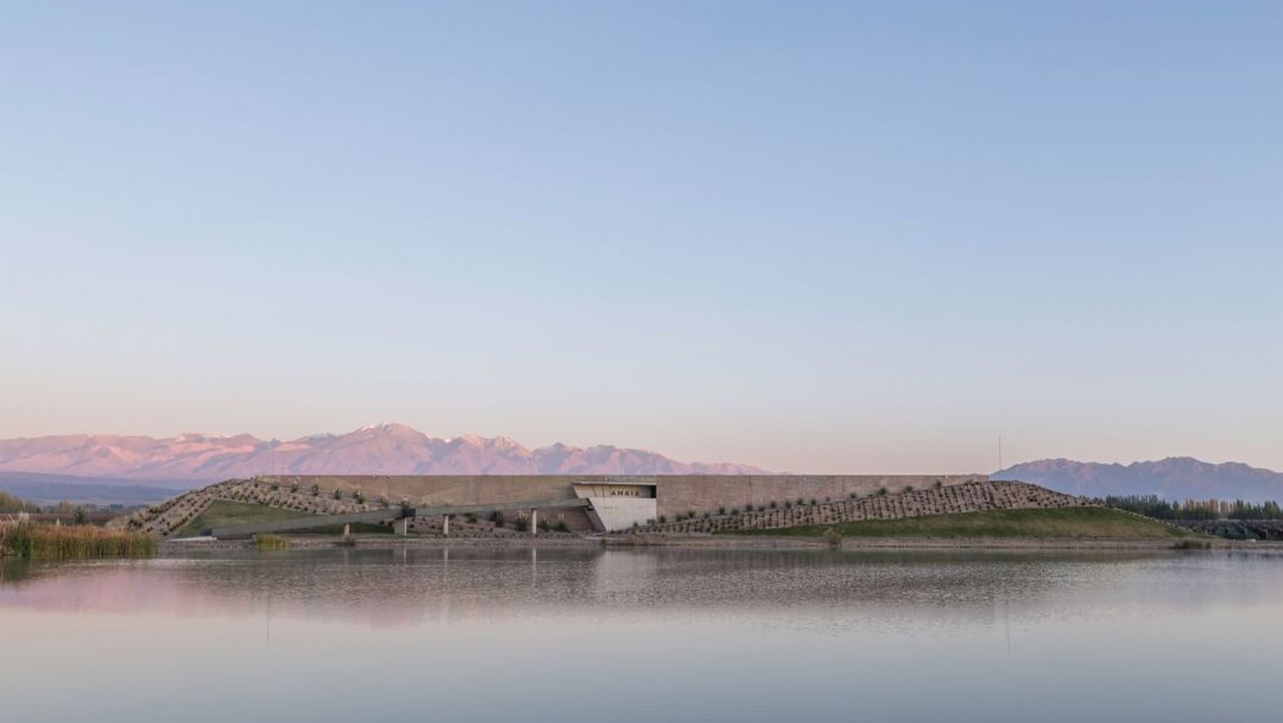 Mendoza será la sede para la entrega del Premio Nacional ARQ FADEA 2024/2025